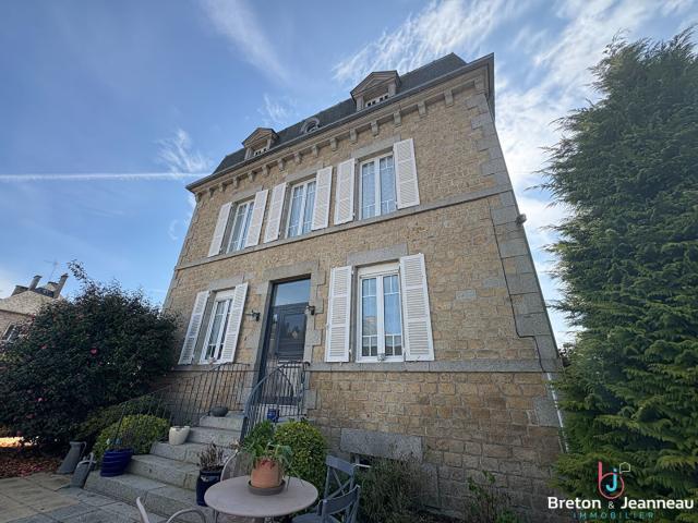 Maison 8 pièces 190 m²