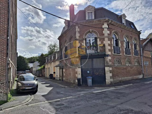 Maison 8 pièces 190 m²