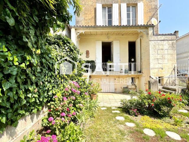 Maison 8 pièces 190 m²