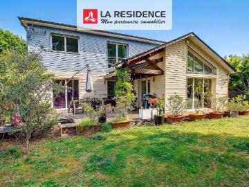 Maison 8 pièces 190 m²