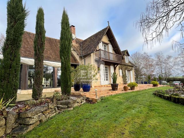 Maison 8 pièces 191 m²