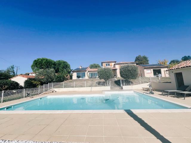 Maison 8 pièces 191 m²