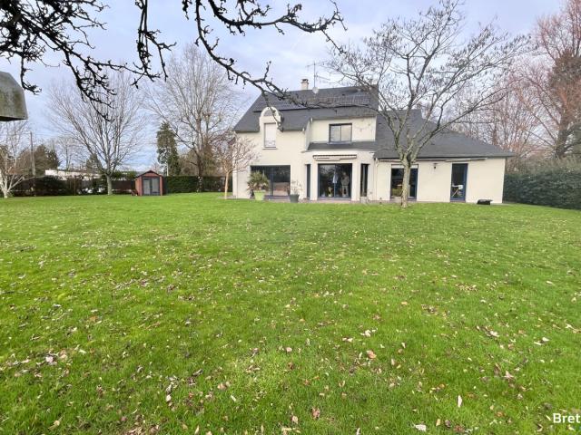 Maison 8 pièces 191 m²