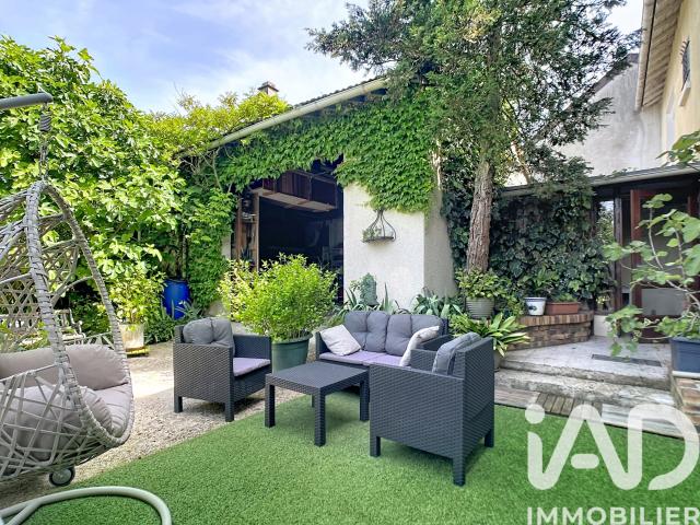 Maison 8 pièces 191 m²