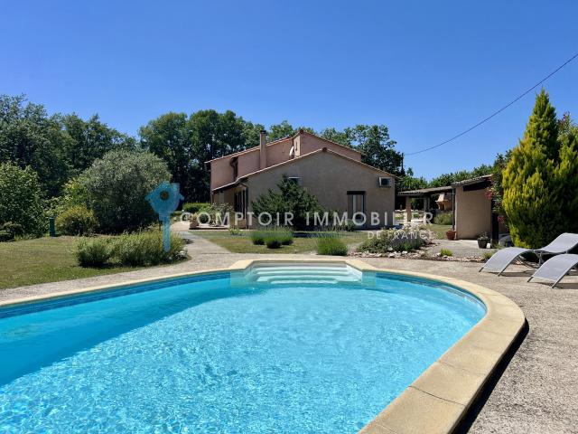Maison 8 pièces 192 m²