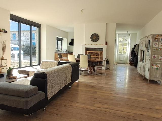 Maison 8 pièces 192 m²