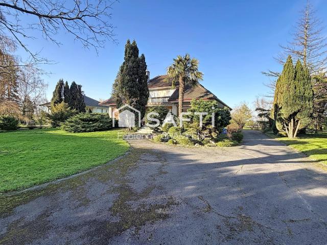 Maison 8 pièces 192 m²