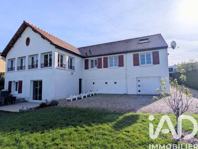 Maison 8 pièces 193 m²