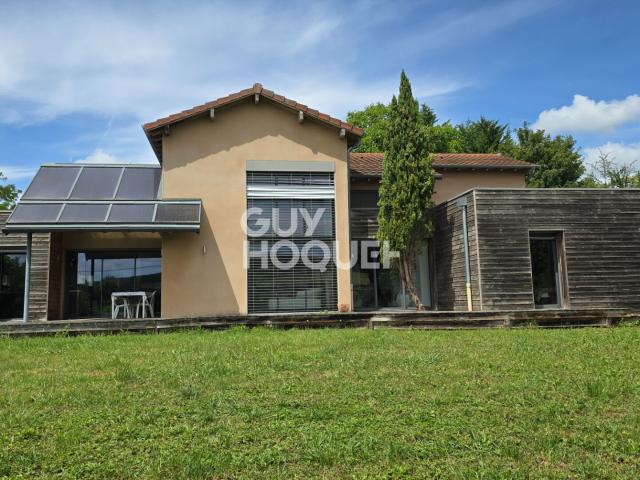 Maison 8 pièces 193 m²