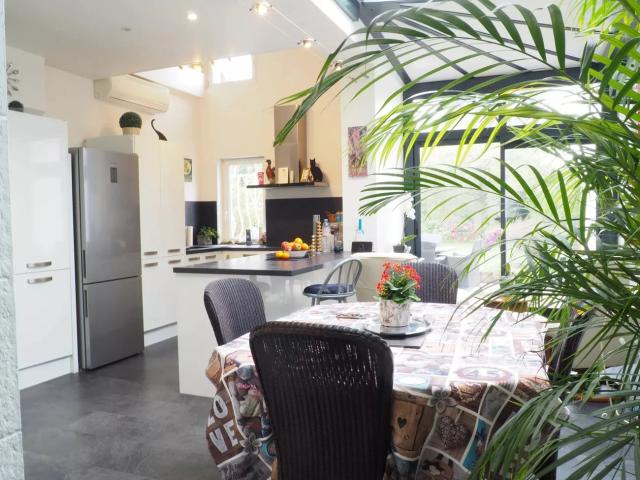 Maison 8 pièces 193 m²