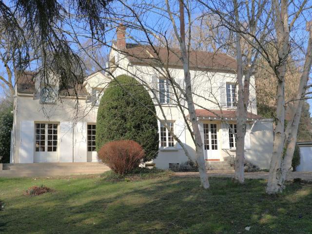 Maison 8 pièces 193 m²