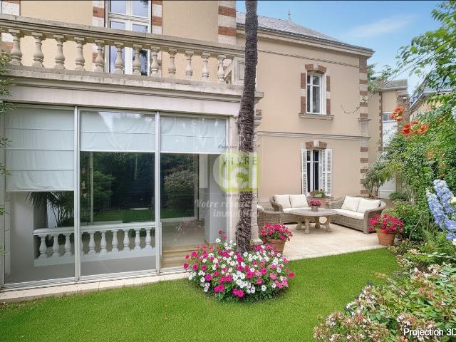Maison 8 pièces 193 m²