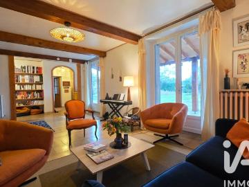 Maison 8 pièces 193 m²
