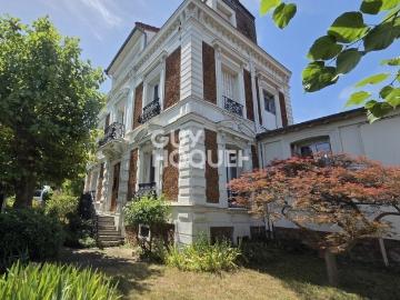 Maison 8 pièces 193 m²