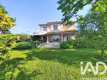 Maison 8 pièces 193 m²