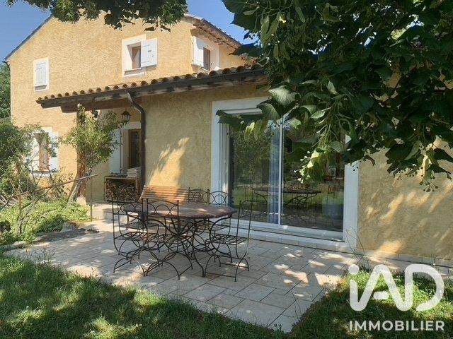 Maison 8 pièces 204 m²