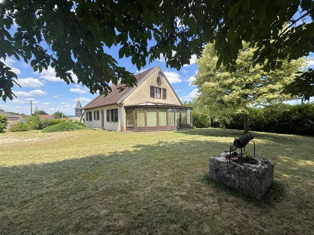 Maison 8 pièces 204 m²
