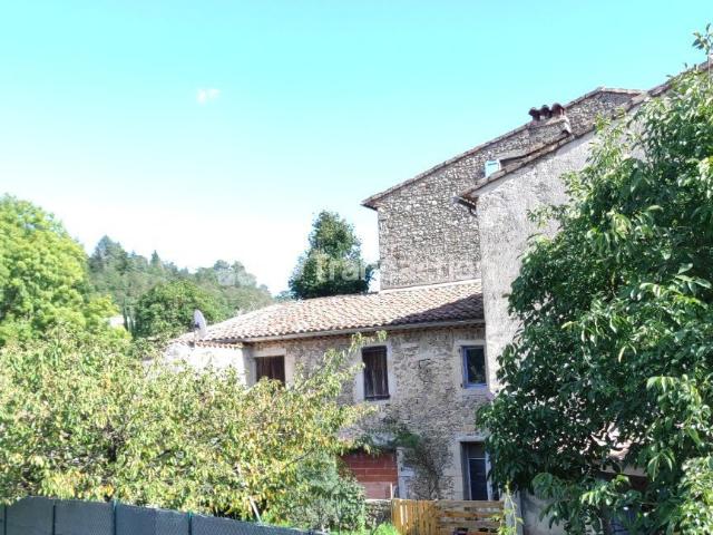 Maison 8 pièces 204 m²