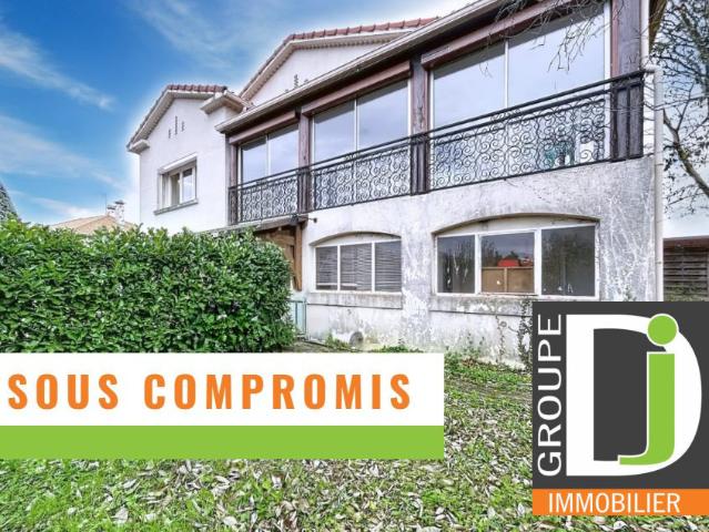 Maison 8 pièces 204 m²