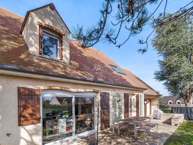 Maison 8 pièces 204 m²