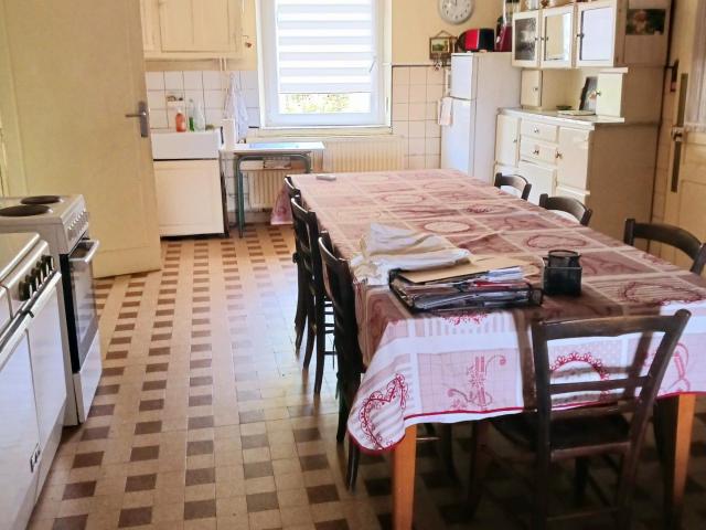 Maison 8 pièces 205 m²