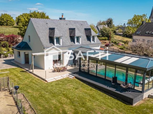 Maison 8 pièces 205 m²