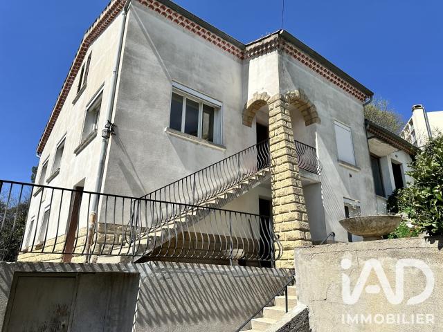Maison 8 pièces 205 m²