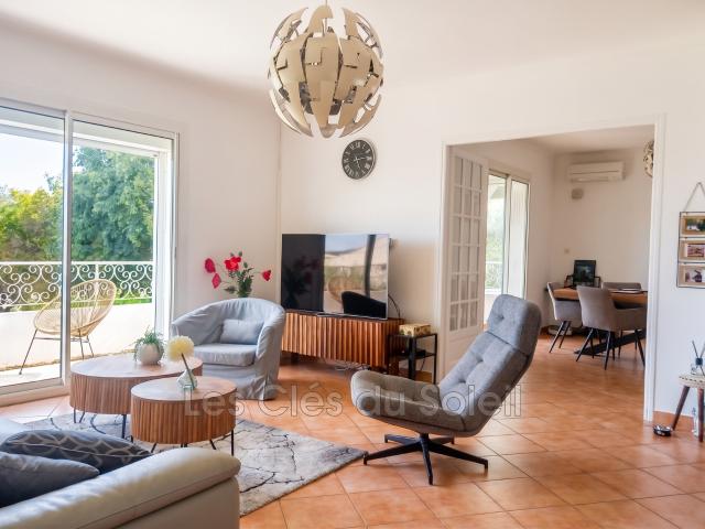 Maison 8 pièces 205 m²