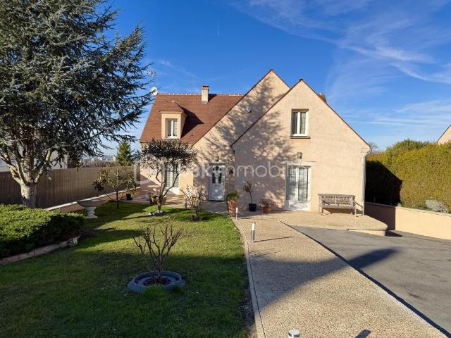 Maison 8 pièces 205 m²