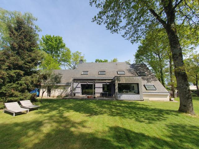 Maison 8 pièces 205 m²