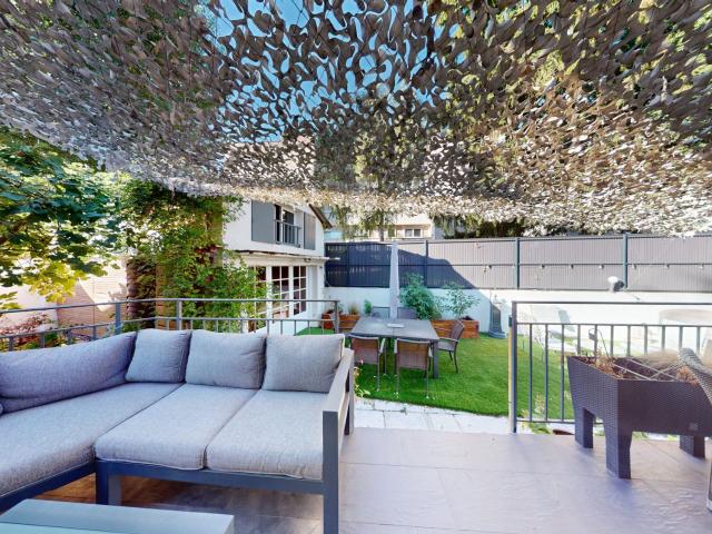 Maison 8 pièces 206 m²
