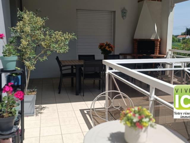 Maison 8 pièces 206 m²