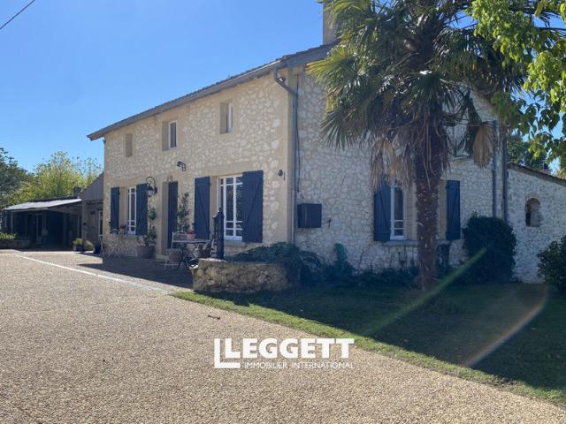 Maison 8 pièces 206 m²