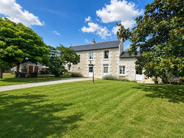 Maison 8 pièces 206 m²