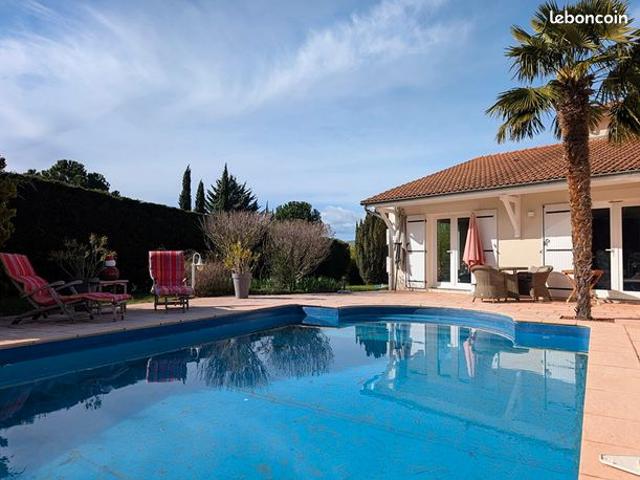 Maison 8 pièces 206 m²