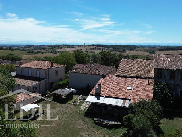 Maison 8 pièces 206 m²