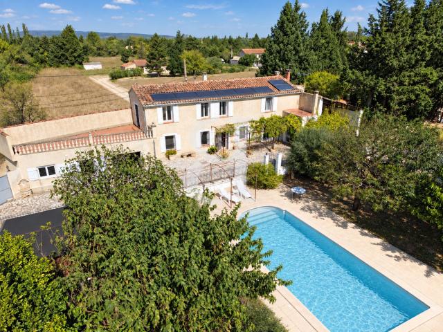 Maison 8 pièces 206 m²