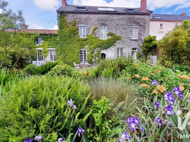 Maison 8 pièces 206 m²