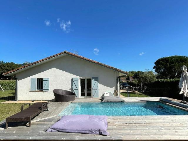 Maison 8 pièces 206 m²