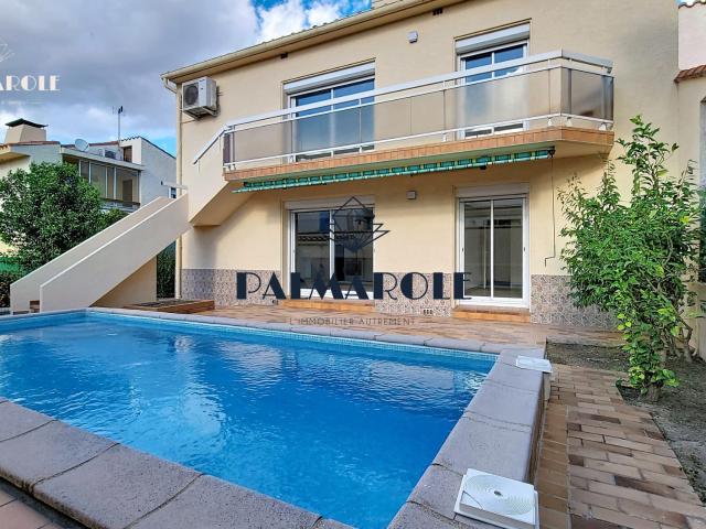 Maison 8 pièces 207 m²