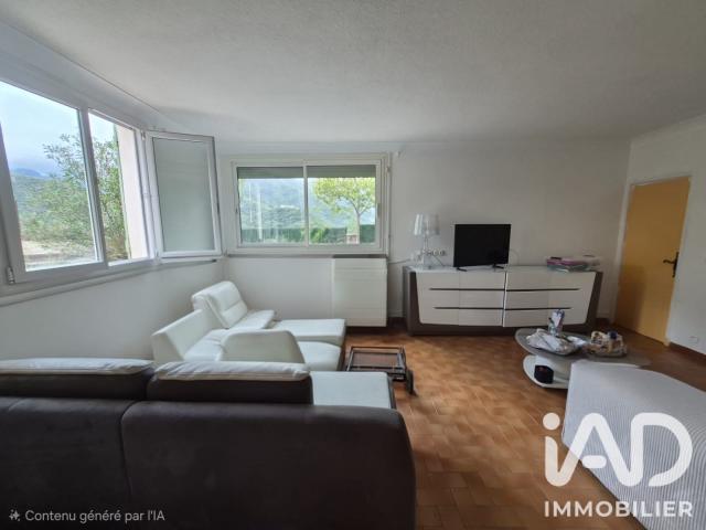 Maison 8 pièces 207 m²