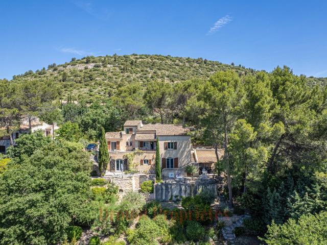 Maison 8 pièces 208 m²