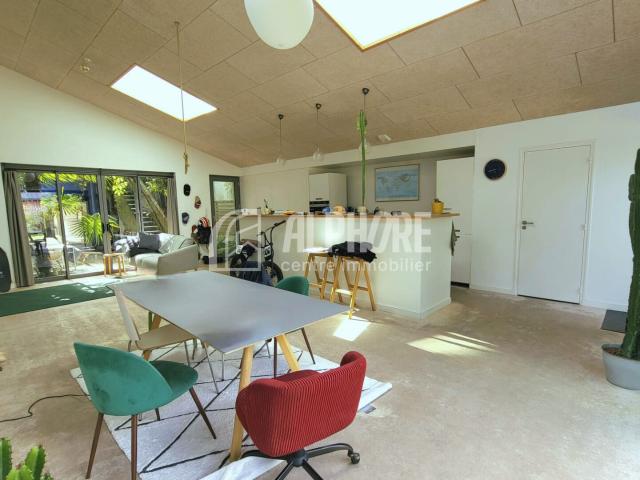Maison 8 pièces 208 m²