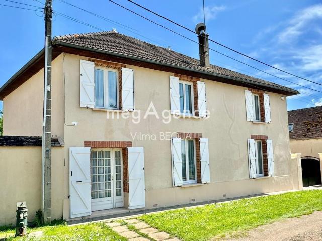 Maison 8 pièces 208 m²