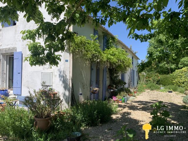 Maison 8 pièces 208 m²