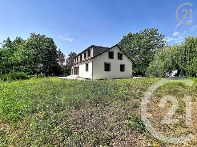 Maison 8 pièces 208 m²