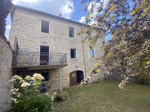 Maison 8 pièces 209 m²