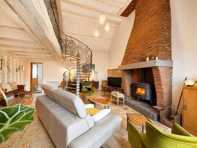 Maison 8 pièces 209 m²