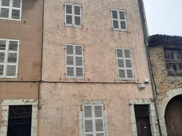 Maison 8 pièces 209 m²