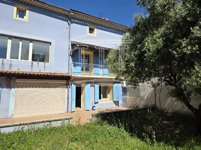 Maison 8 pièces 209 m²